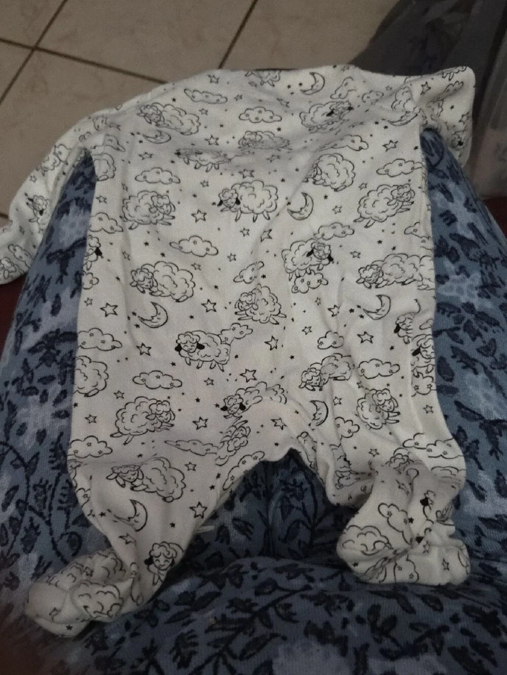 wonder nation White Footed One-Piece with Black Sleepy Sheep Print Newborn NWOT
